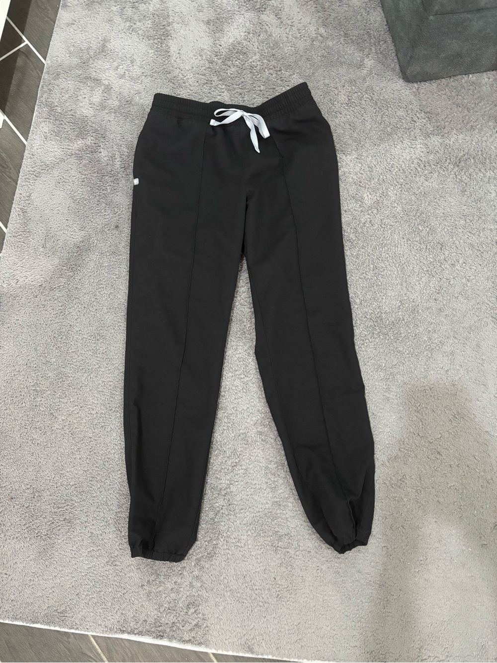 Small FIGS Black Scrub Pants